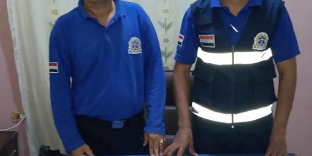 أمانة تتحدى إغواء الأموال.. مسعف وسائق يسلمان 115 ألف جنيه وآيفون للشرطة بنجع حمادي - الفجر سبورت