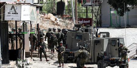 الجيش الإسرائيلي يعتقل 40 فلسطينيا في الضفة الغربية - الفجر سبورت