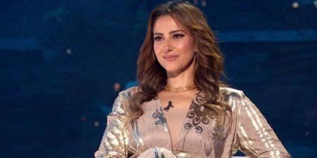 حنان
      مطاوع
      لـ
      «الأسبوع»:
      أشارك
      فى
      الدراما
      الرمضانية
      بعمل
      مختلف..
      وأعود
      للمسرح
      بـ«مفاجآت
      متعددة» - الفجر سبورت
