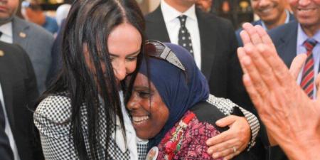 وزيرة
      التضامن
      ومحافظ
      جنوب
      سيناء
      يتفقدان
      «القرية
      التراثية»
      بـ
      شرم
      الشيخ - الفجر سبورت