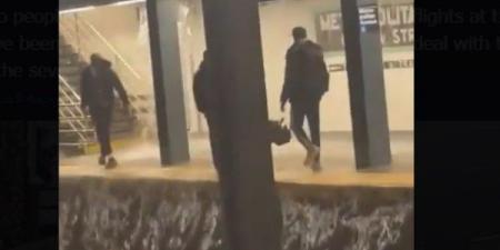 الفيضانات تغرق نيويورك وتغمر محطات المترو | شاهد - الفجر سبورت