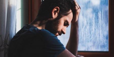 تقلبات المزاج مع تغير الفصول... تعرف على طرق التغلب على اكتئاب الشتاء - الفجر سبورت