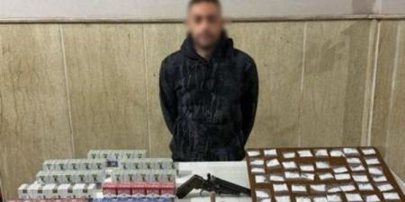 القبض على لص سرق محتويات محل بكفر الشيخ - الفجر سبورت