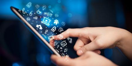 عالم بالأوقاف: السوشيال ميديا مباحة .. وتتحول إلى حرام في هذه الحالة - الفجر سبورت