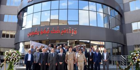 القوات المسلحة تفتتح مجمع الأمل لورش الصناعات اليدوية والجلدية والمعرض الدائم للمنتجات.. شاهد .. بوابة الفجر سبورت