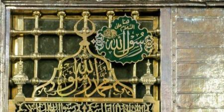 علامة للرزق الكبير.. تفسير رؤيا «زيارة قبر الرسول» في المنام لابن سيرين - الفجر سبورت