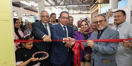 مهرجان قنا للفنون والحرف التراثية ينظم احتفالية فنية بقصر الثقافة - الفجر سبورت