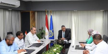 محافظ أسوان: تكليفات مشددة لتسريع معدلات إنجاز مشروعات مبادرة "حياة كريمة" - الفجر سبورت