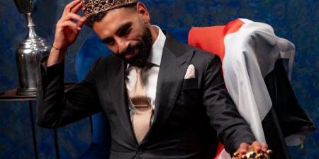 بعد خسارة الكرة الذهبية.. هل تمنح فيفا جائزة "ذا بيست" لـ محمد صلاح؟ - الفجر سبورت