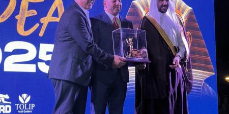 تكريم استثنائي للدكتور أحمد عبدالعظيم.. مسيرة عطاء في كلية علوم الرياضة بالمنصورة .. بوابة الفجر سبورت