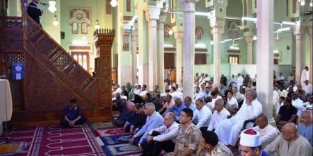 الافتاء: الملائكة تُسجِّل أسماء المتسابقين إلى صلاة الجمعة حتى يصعد الإمام المنبر - الفجر سبورت