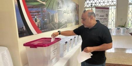 اللجنة الانتخابية بالكويت تغلق أبوابها بعد انتهاء أول أيام التصويت في انتخابات النواب 2025 - الفجر سبورت