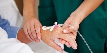 أمين الفتوى يوضح حكم العلاج في بلاد غير مسلمة - الفجر سبورت