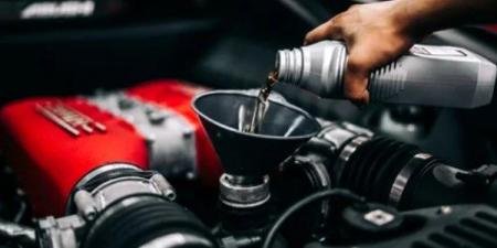 قاعدة تغيير زيت السيارة بعد 3000 ميل "خدعة".. إليك السبب - الفجر سبورت