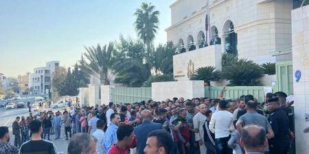 استمرار توافد المصريين في الأردن للتصويت في انتخابات النواب الفجر سبورت