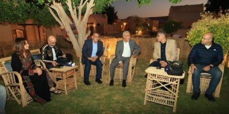 محافظ الجيزة: التمور المصرية كنز اقتصادي في الواحات البحرية بأكثر من مليوني نخلة - الفجر سبورت