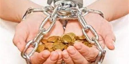 هل الحسد يمنع الرزق ويجلب الفقر؟.. الإفتاء: بـ3 أذكار توقفه - الفجر سبورت