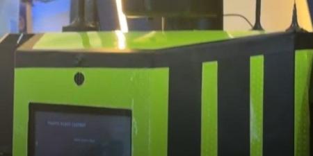 الإدارة العامة للمرور تستعرض "روبوت ذكي" في معرض النقل الذكي |بث مباشر - الفجر سبورت