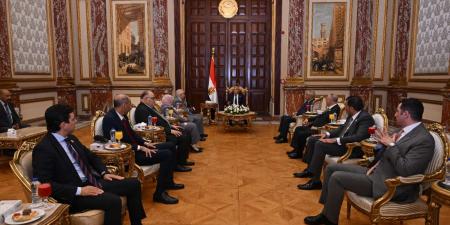 رئيس مجلس الشيوخ يبحث سبل تعزيز التعاون مع هيئة قضايا الدولة - الفجر سبورت