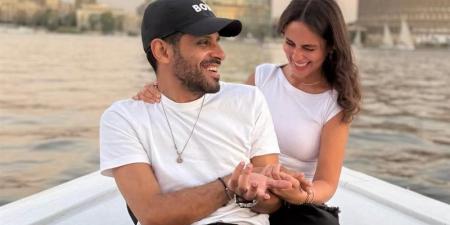 إسراء عبد الفتاح وحمدى المرغني في رحلة نيلية| شاهد - الفجر سبورت