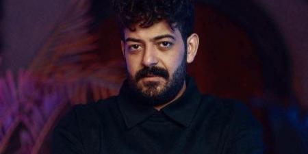 اللهم اقبله في أحبابك.. أحمد سعد ينعى المطرب إسماعيل الليثي - الفجر سبورت