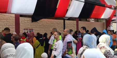 ‎انتخابات النواب 2025.. تزايد أعداد الناخبين بمدرسة الجيزة القومية - الفجر سبورت