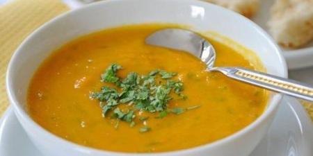 خطوة بخطوة .. طريقة تحضير العدس - الفجر سبورت