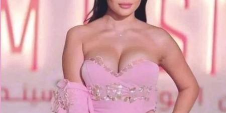 بعد شائعات ارتباطها بالهضبة.. شاهد أجرأ إطلالات أسماء جلال - الفجر سبورت