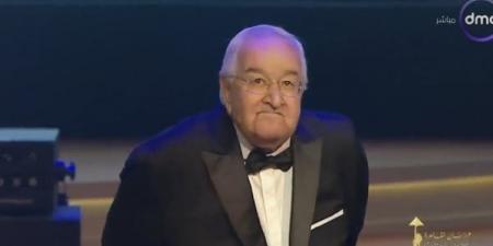 المخرج محمد عبد العزيز يوجه رسالة هامة للشباب بمهرجان القاهرة السينمائي الدولي - الفجر سبورت