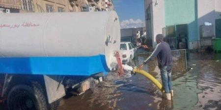 على مدار الساعة.. بورسعيد تواصل معركة الطقس: حملات مكثفة لشفط مياه الأمطار بقيادة ميدانية - الفجر سبورت