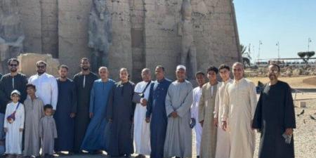 الجلابية تنتصر: مبادرة «هنزور معبد الأقصر» تتحول لرسالة قوية ضد الإساءة للزي الصعيدي - الفجر سبورت