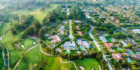 ثروته نصف تريليون دولار وحياته تحت خط الفقر.. ماذا يفعل إيلون ماسك بكل أمواله؟ - الفجر سبورت