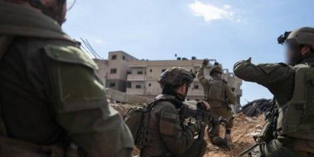 الاحتلال يعتقل 3 فلسطينيين ويداهم عدة منازل بنابلس - الفجر سبورت