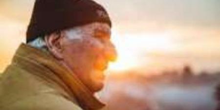 خبراء يحذرون: أعراض المساء قد تكون إشارة إلى الخرف - الفجر سبورت