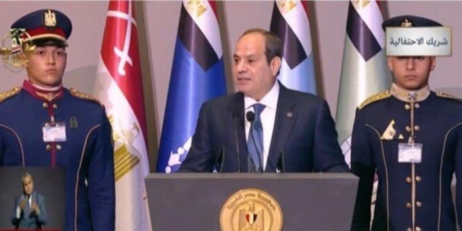 السيسي:
      عشان
      مصر
      تفضل
      بخير
      وسلام
      لازم
      يكون
      في
      وعي
      وفهم
      إلى
      جانب
      العمل - بوابة المساء الاخباري