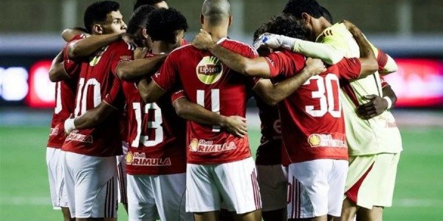 لاعب الأهلي السابق يُشيد بثقة «الشناوي» ويؤكد: إمام عاشور أساسي بجانب «بن رمضان» - الفجر سبورت
