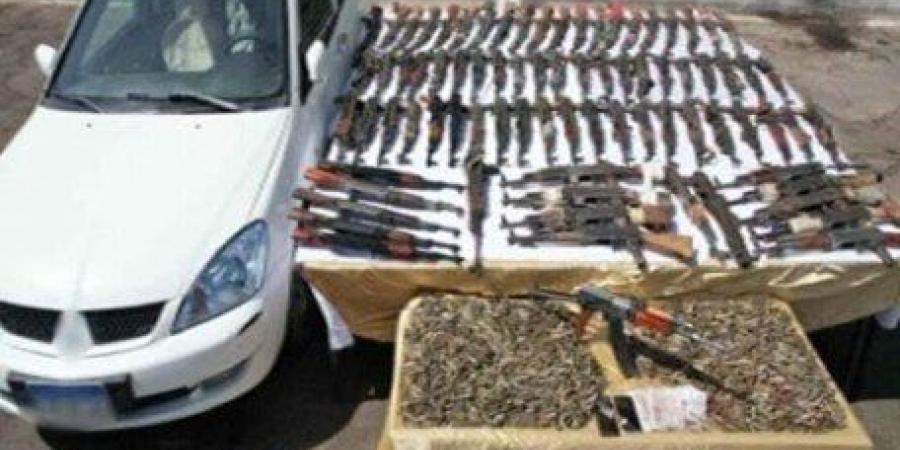 اشتباكات
      عنيفة
      مع
      القوات..
      مصرع
      عنصرين
      إجراميين
      في
      مداهمة
      لبؤر
      مخدرات
      بقنا - الفجر سبورت
