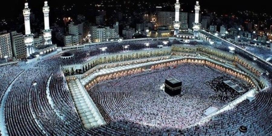 قائمة الممنوعين من حج الجمعيات الأهلية هذا العام.. 12 ألف تأشيرة بقرعة إلكترونية وشروط صارمة لحج آمن ومُنظم.. واستبعاد هذه الفئات - الفجر سبورت