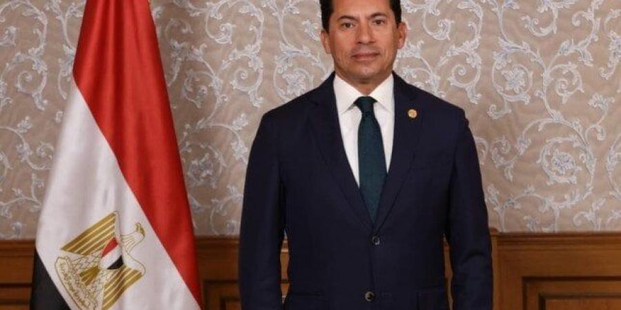 وزير
      الشباب
      والرياضة:
      مصر
      حريصة
      على
      المشاركة
      الفعالة
      بالبطولات
      العربية - الفجر سبورت