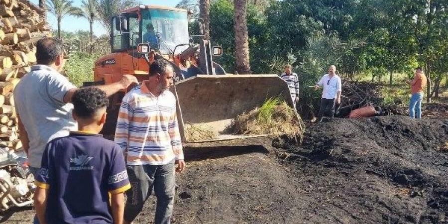 إزالة مكمورة نباتية وضبط مخالفات فى 12 آخرين بدمياط - الفجر سبورت