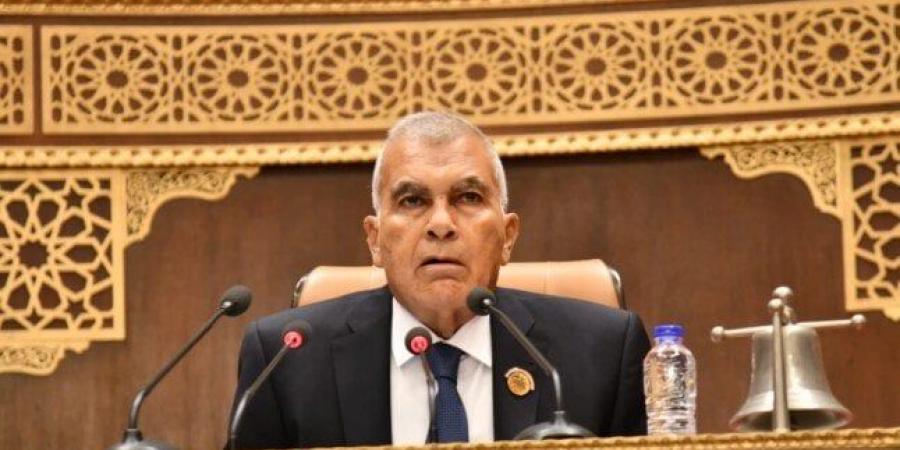 بدء
      انتخابات
      هيئات
      مكاتب
      اللجان
      النوعية
      بالشيوخ - الفجر سبورت