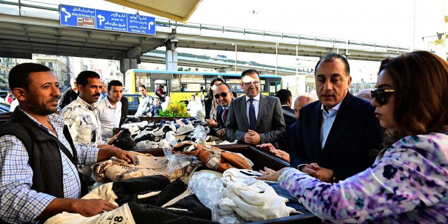 “العتبة” كما لم ترها من قبل| مصر تُطوِر أقدم الأسواق الشعبية.. وأعمال ضخمة بـ 50 مليون جنيه - الفجر سبورت