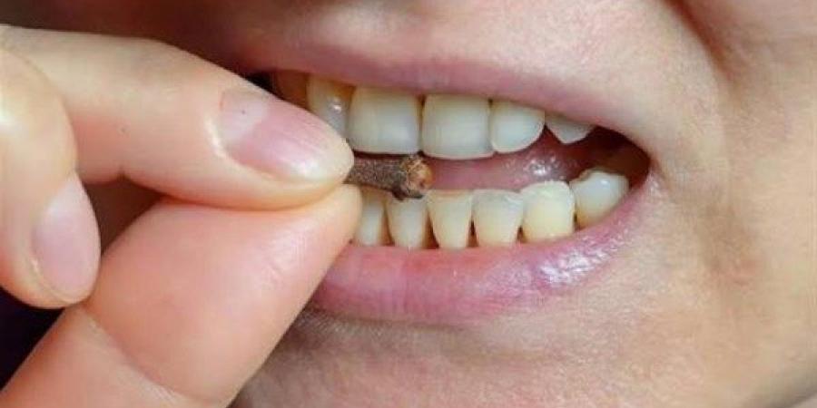 نشرة المرأة والمنوعات | ماذا يحدث للجسم عند تغيير الساعة إلى التوقيت الشتوي؟.. كيف يمكن أن تتحول الفيتامينات إلى خطر صامت؟ - الفجر سبورت