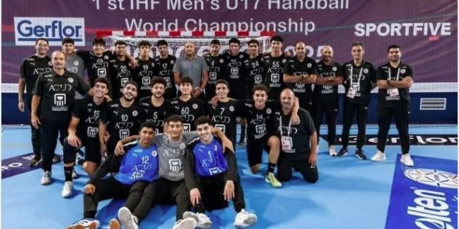 منتخب
      مصر
      يحصد
      فضية
      كأس
      العالم
      للناشئين
      لكرة
      اليد - الفجر سبورت