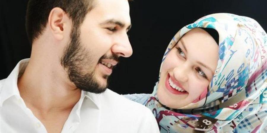 هل تأثم المرأة إذا أخفت راتبها عن الزوج؟.. عضو الأزهر للفتوى: الأصل هو المصارحة - الفجر سبورت