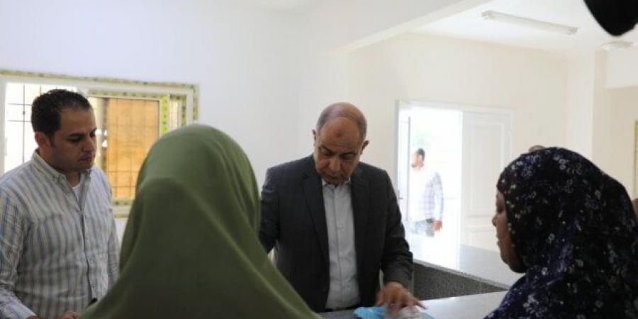 محافظ المنيا يوجه بتقديم دعم مالي وطبي وسداد إيجار سكني لحالات مستحقة بسمالوط - الفجر سبورت
