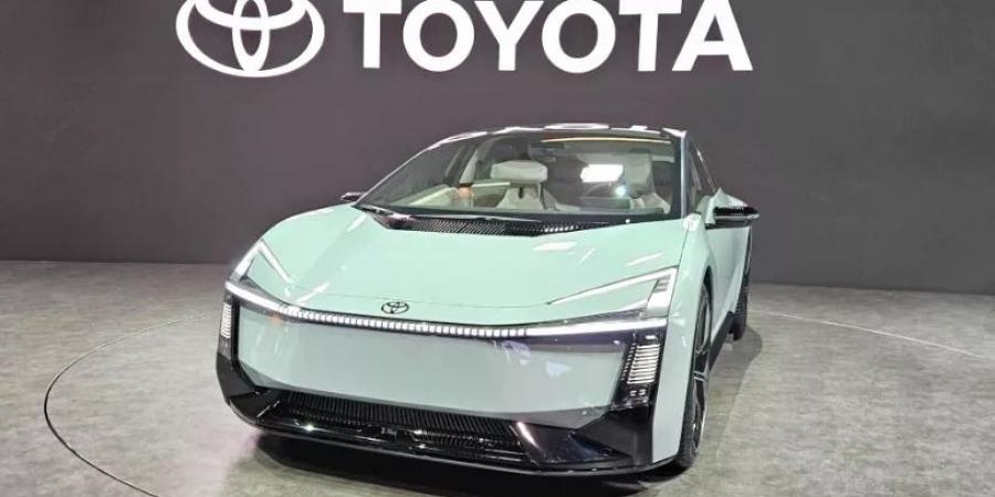 تويوتا تكشف النقاب عن الجيل الجديد من الأيقونة كورولا.. صور - الفجر سبورت