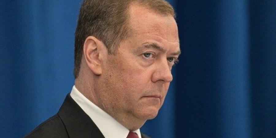 مدفيديف يعلّق "بسخرية" على تصريحات ترامب النووية - الفجر سبورت