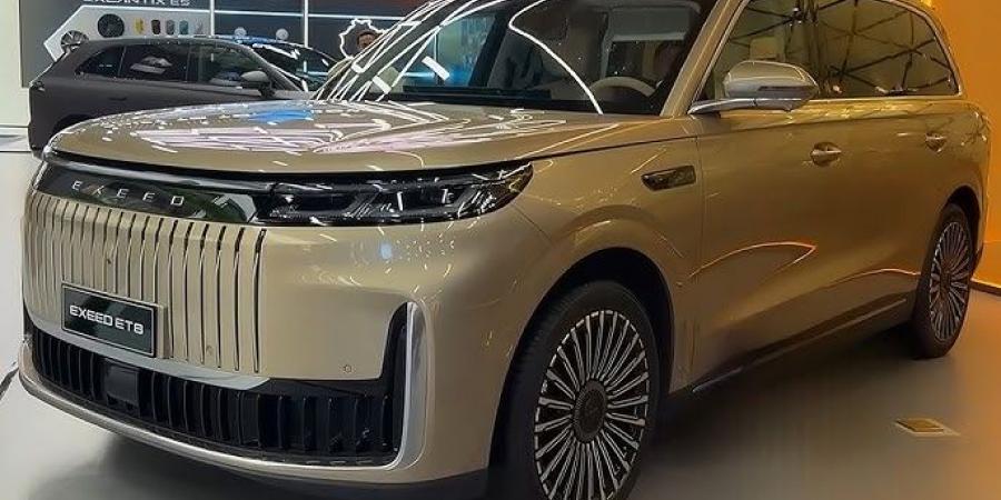 بتصميم رياضي فاخر.. أكسيد تقدم نسختها ET8 الجديدة كليا - الفجر سبورت