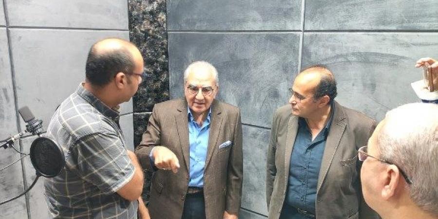 الفنان عبد الرحيم حسن يعلن موعد اختبارات مسابقة بورسعيد أرض المواهب - الفجر سبورت